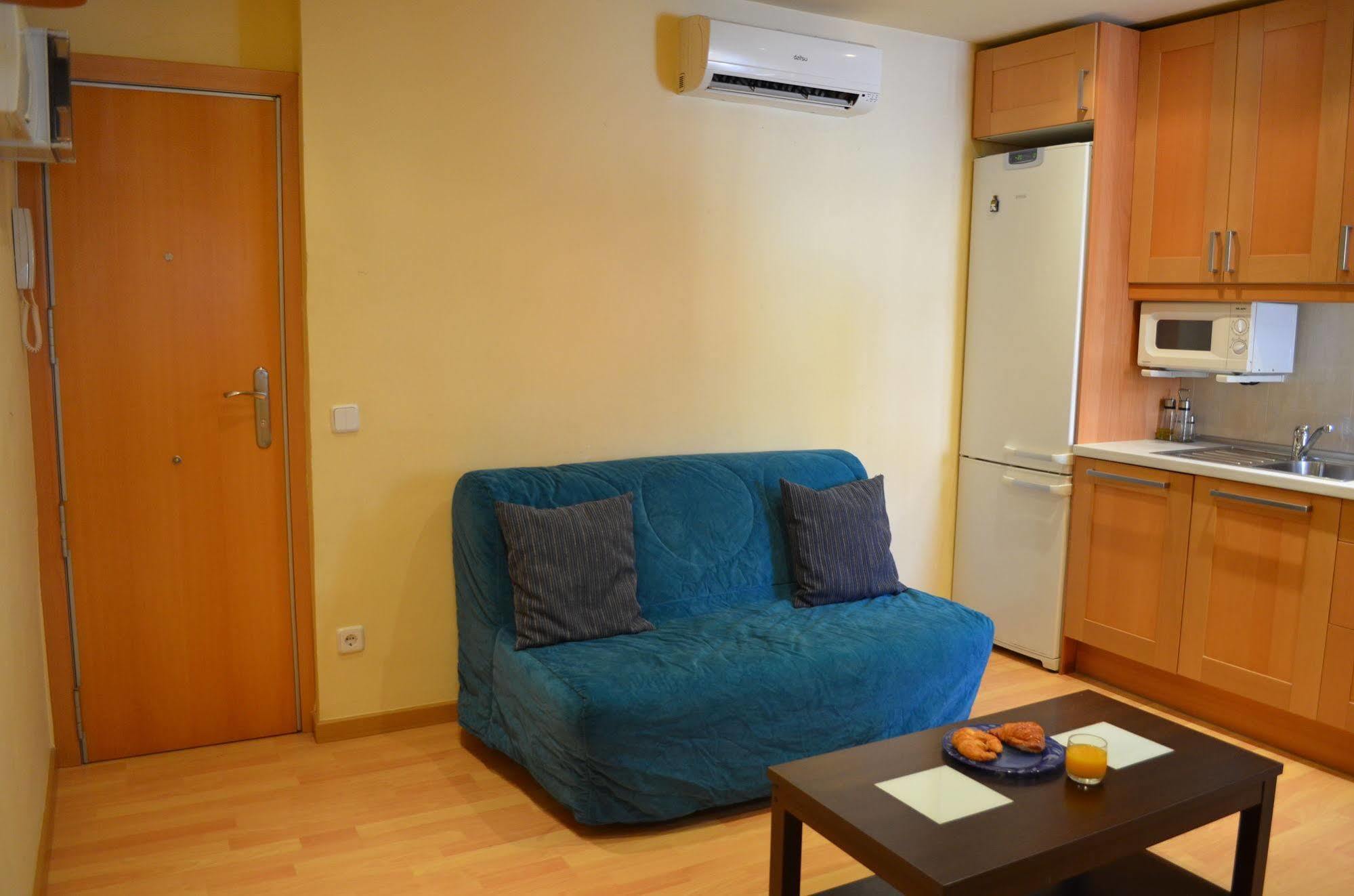 Apartment Bed&Bcn Sant Andreu II Барселона Екстер'єр фото