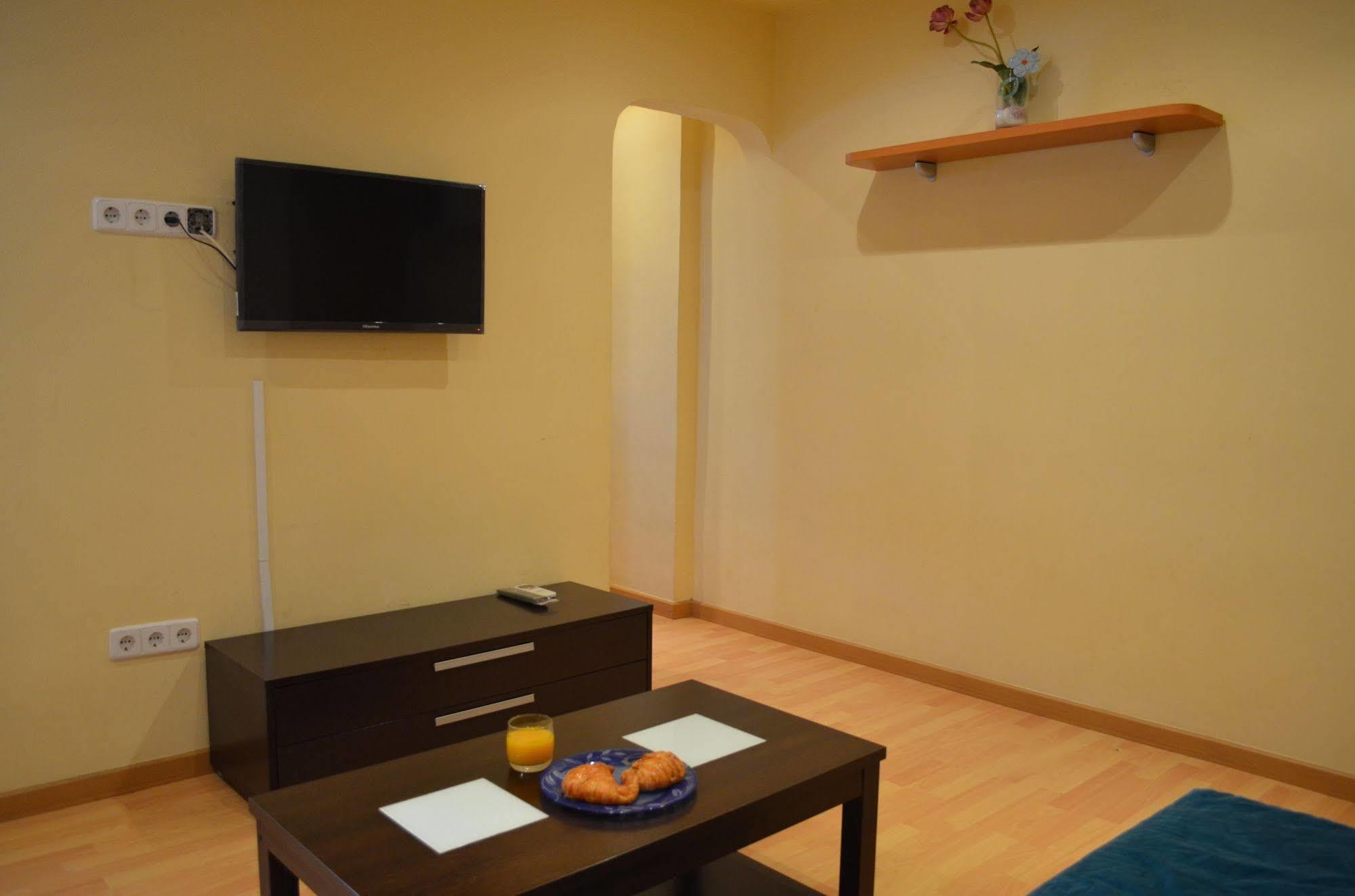 Apartment Bed&Bcn Sant Andreu II Барселона Екстер'єр фото